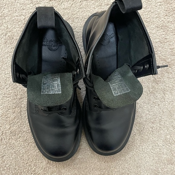 Dr. Martens - Picture 5 of 5